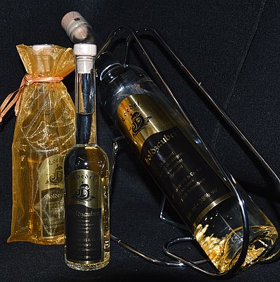 Goldzauber drei Flaschen mit Beutel bearb DSC 3409