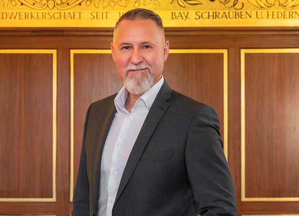 OliM Portraitl